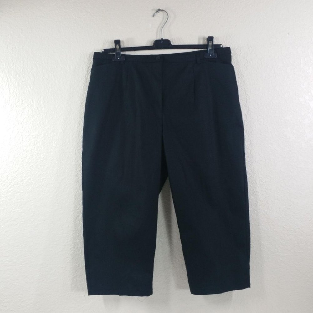 TRIBELLA Women CAPRI Pants Black with Elastic Back